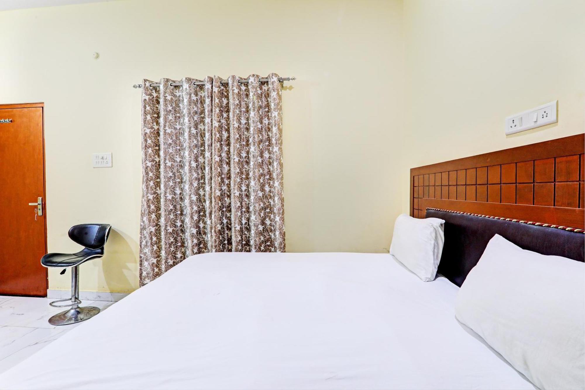 Hotel O Home Singhs Delight Varanasi Eksteriør bilde